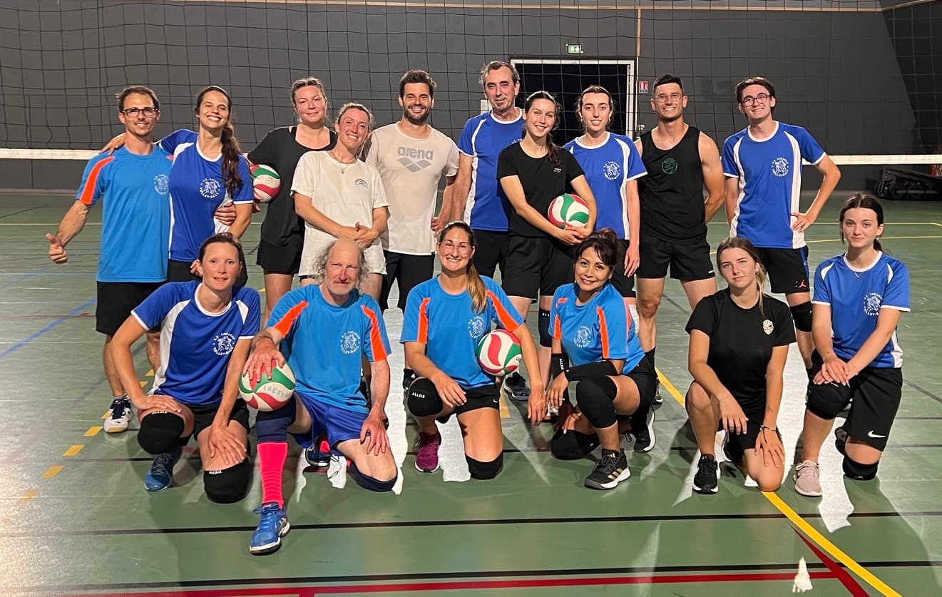 Grande équipe Lacanau Volley